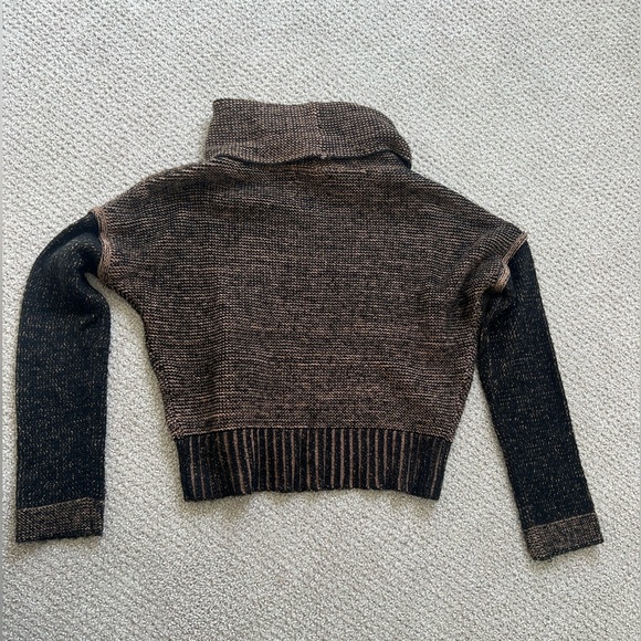 ZARA cropped turtleneck sweater - brown and black, size small - Picture 5 of 6